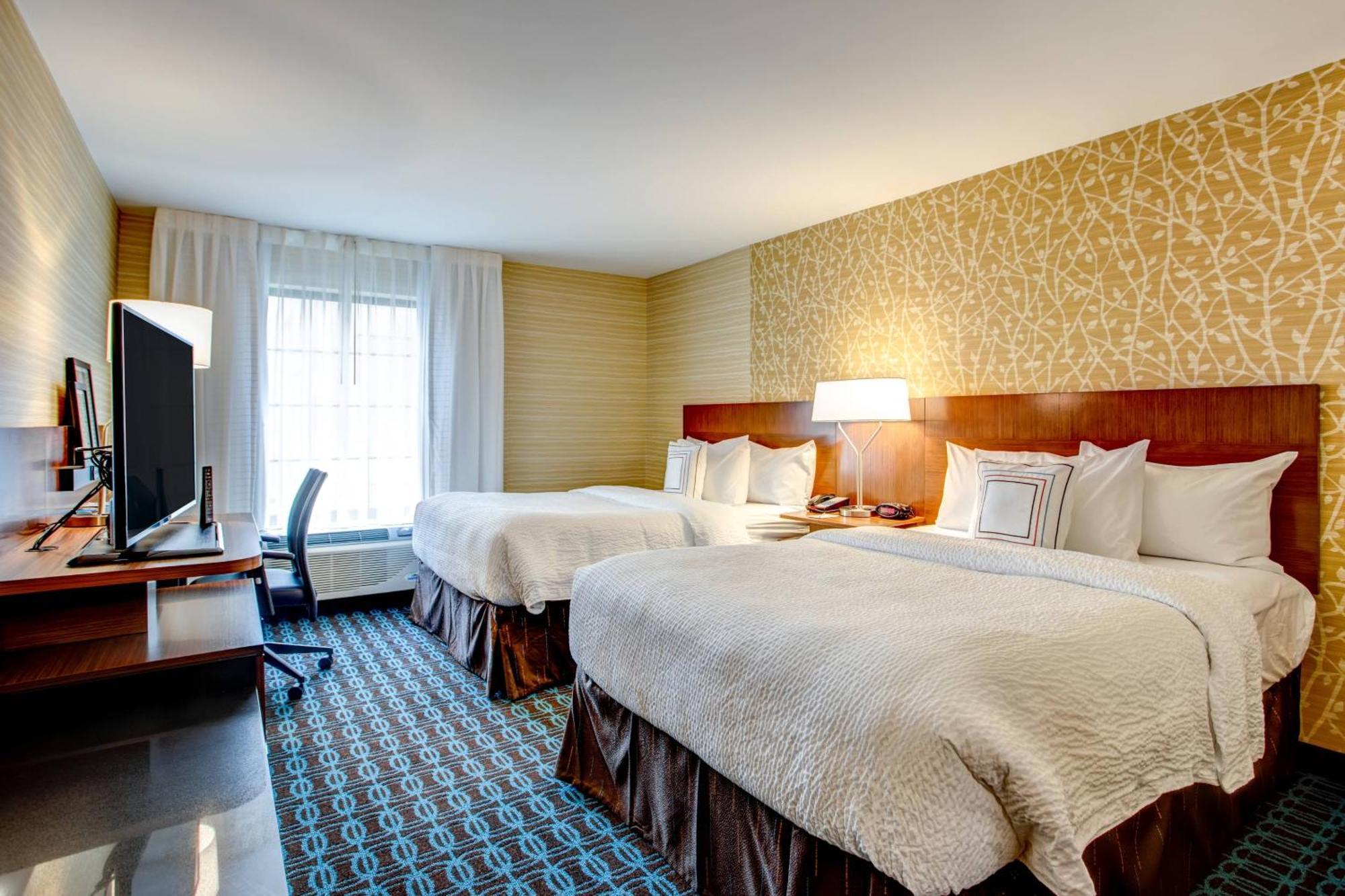 Fairfield Inn & Suites By Marriott Springfield הוליוק מראה חיצוני תמונה